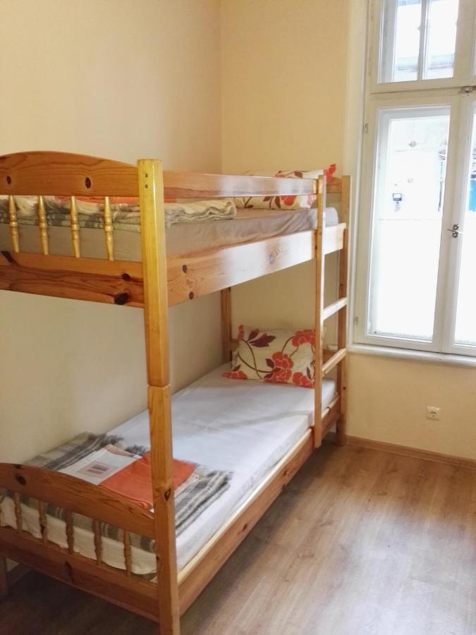 Interhost Guest Rooms And Apartments Sofia Zewnętrze zdjęcie